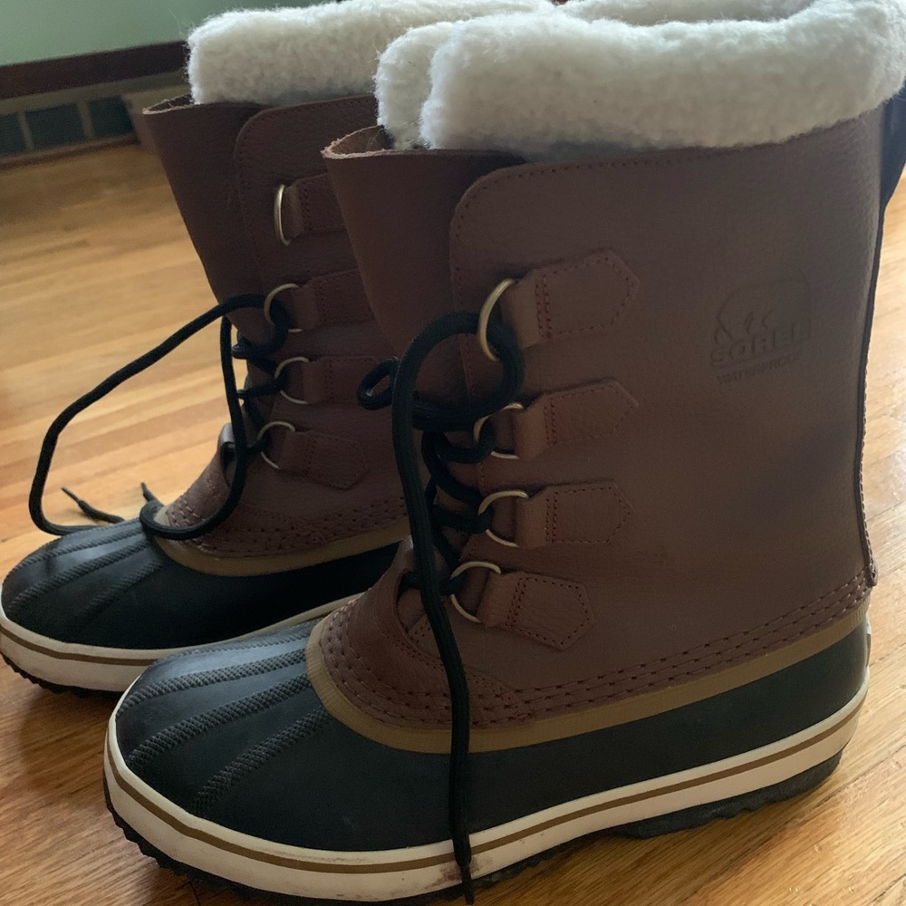 Sorel Brown and Black Rain & Snow Boots Waterproof Design